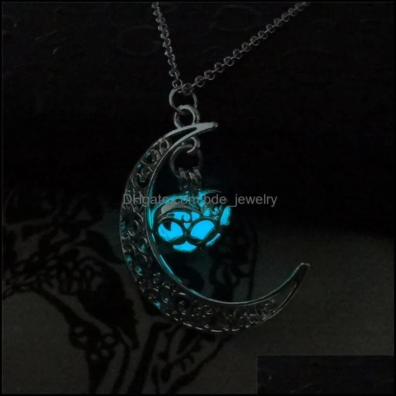 glow in the dark moon love necklace noctilucence locket pendant necklaces women fashion jewelry