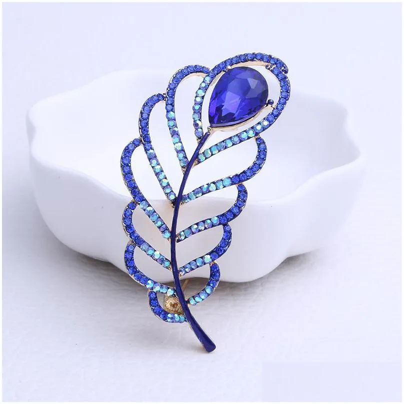 pins brooches 1pcs25x56mm fashion and exquisite peacock feather crystal glass brooch for women wedding dress accessories