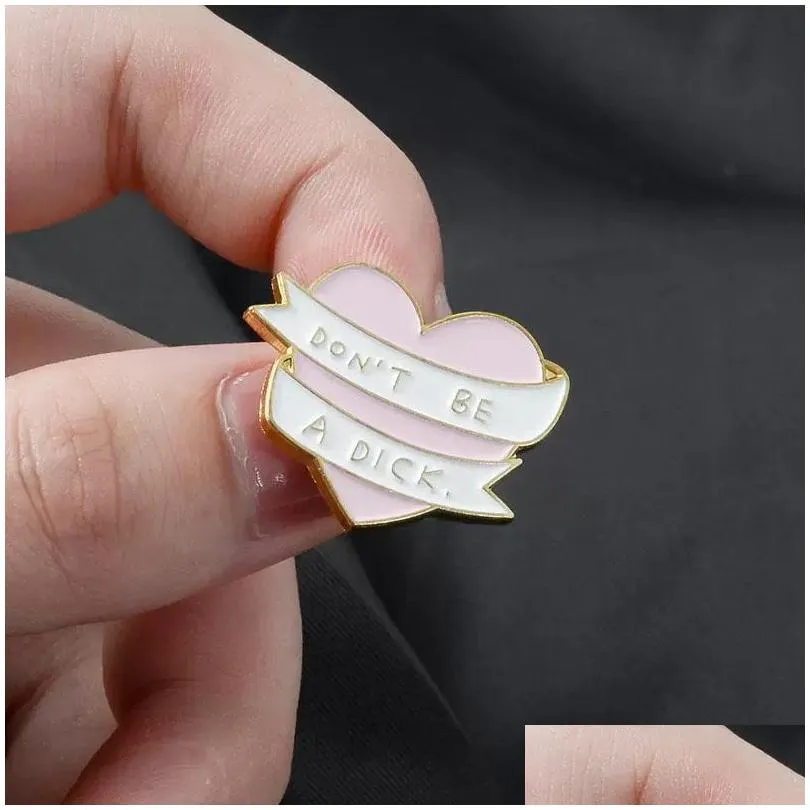 fashion pink heart brooches funny enamel brooch pins enamel love jewelry fit backpack coat sweater hat jackets accessories for women lovers summer