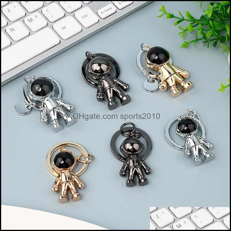 large 3d astronaut keychain robot spaceman keychain party zinc alloy jewelry creative key holder car pendant gift