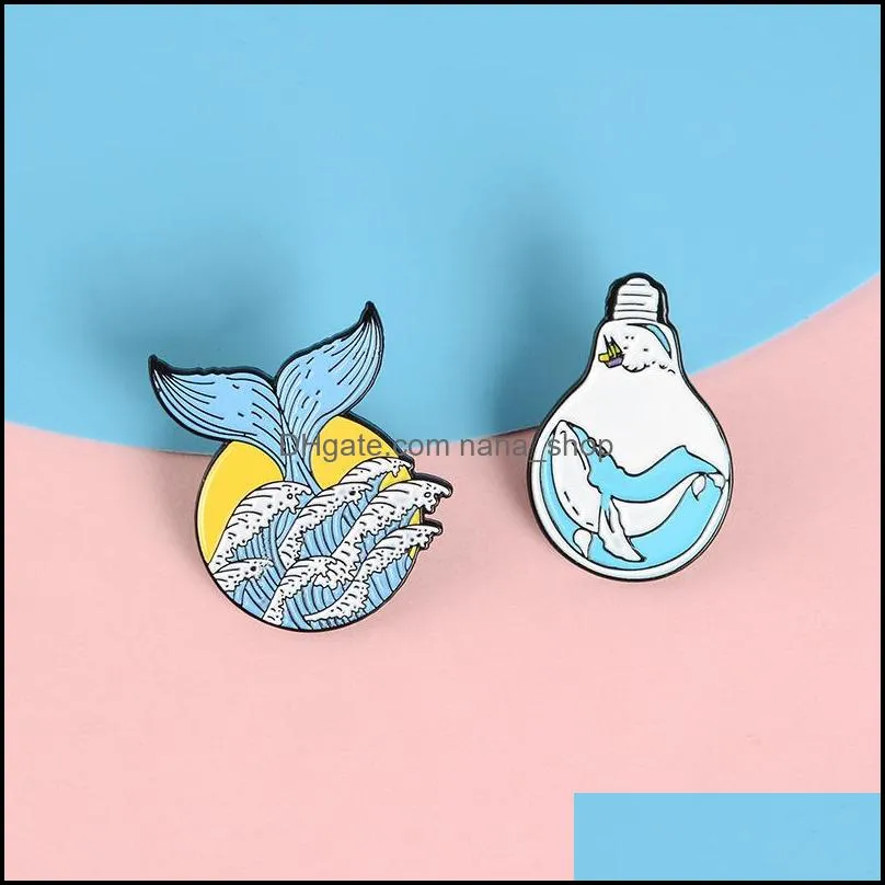 sea tail whale in bulb brooch pins enamel animal lapel pin for women men top dress cosage fashion jewelry
