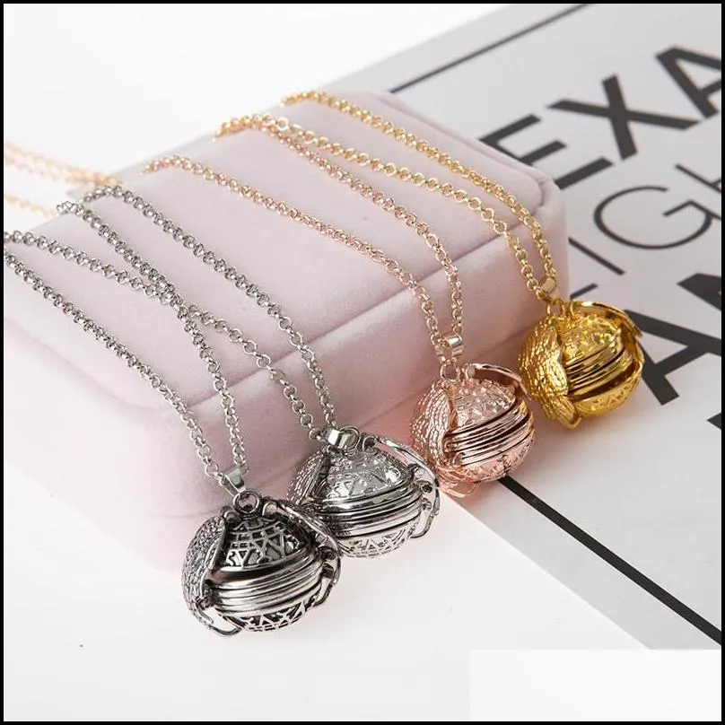 2019 new magic photo pendant memory floating locket necklace plated angel wings oil diffuser flash box fashion album box necklaces for