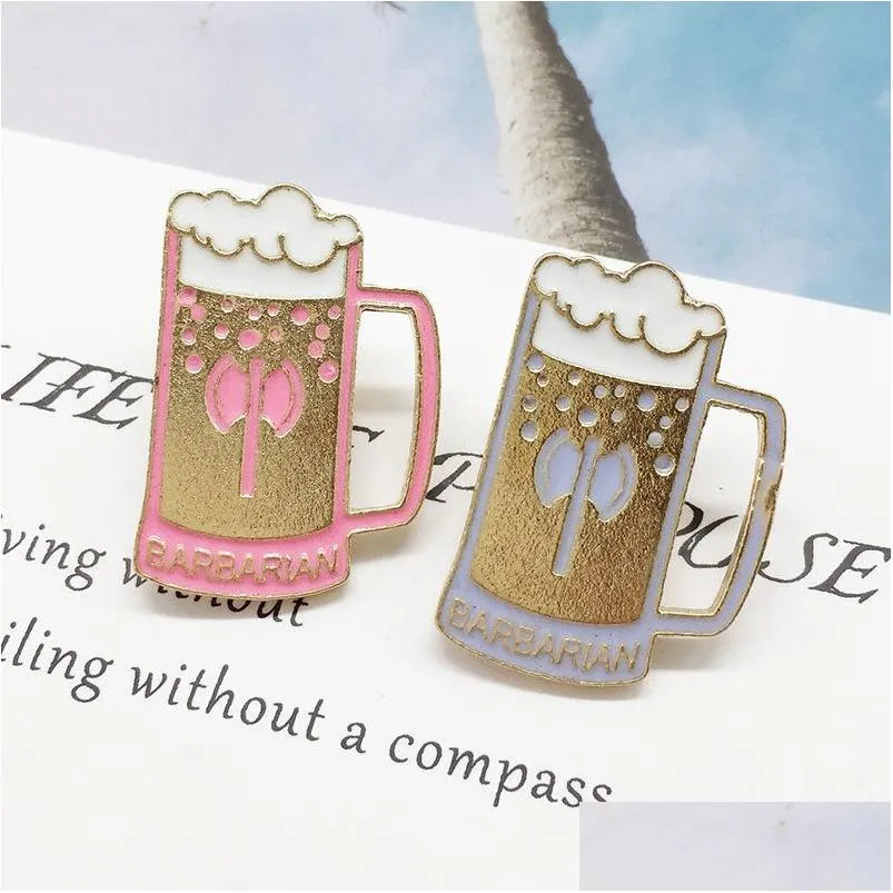 fashion creative beer mug brooches for women gold plated lapel pins little girls funny cup enamel paint badges denim shirt gift bag accessories collar
