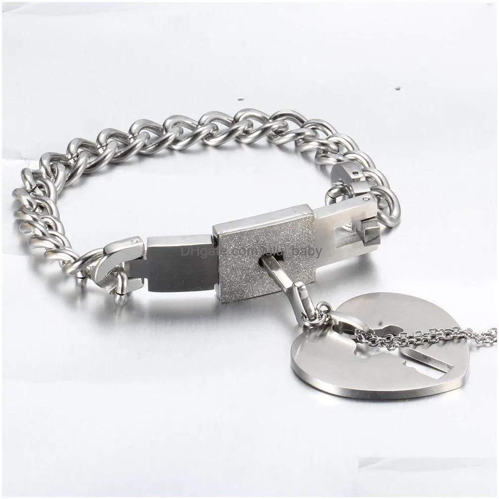 titanium steel couple bracelet necklace kit rushing on cloud heart key set with concentric lock lady jewelry