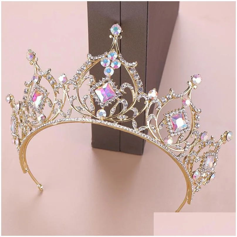 2021 gold princess headwear chic bridal tiaras accessories stunning crystals pearls wedding tiaras and crowns 12172