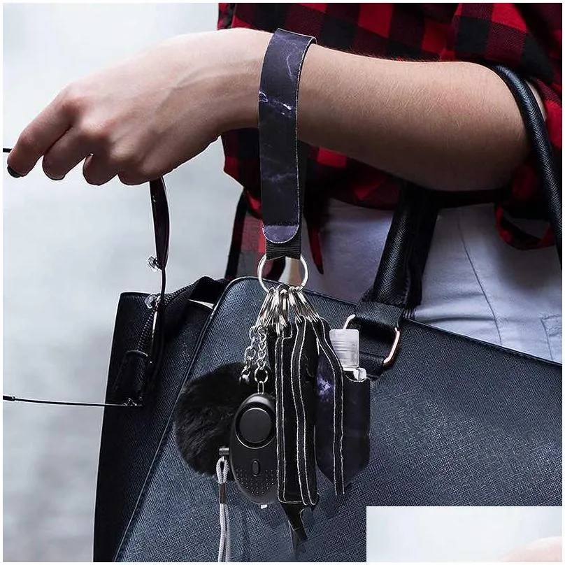 fashion defense keychains set credit card puller pompom key rings acrylic debit bank card grabber for long nail atm keychain cards clip