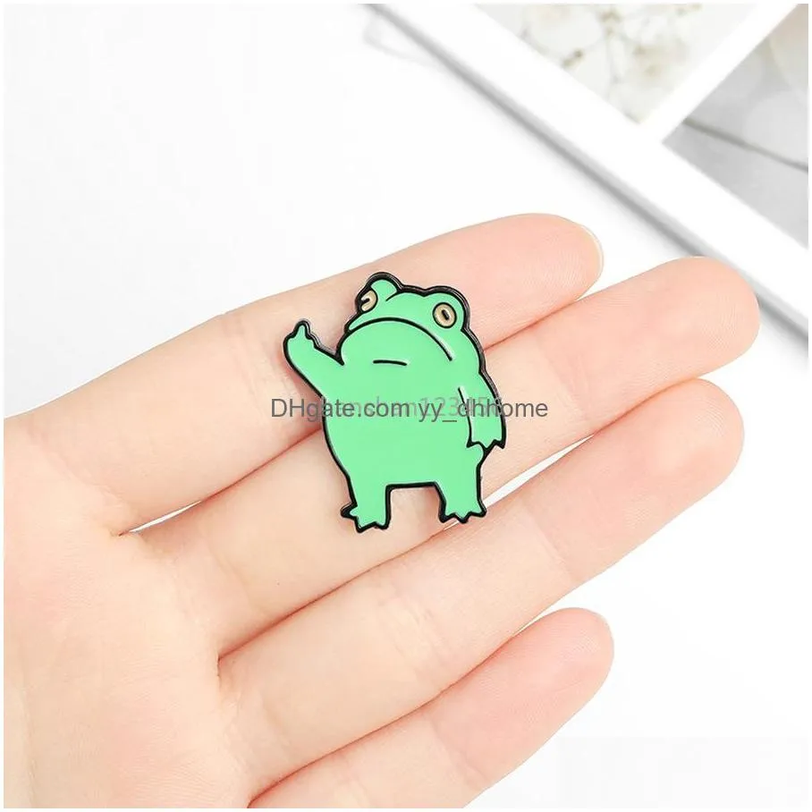 green cartoon frog finger brooch pins enamel lapel pin for women men top dress cosage fashion jewelry