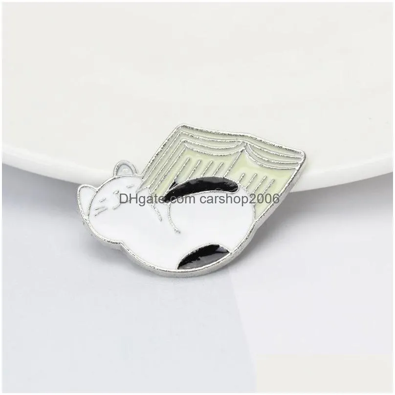 japanese harajuku cartoon cat brooch 4pcs/set silver plated brooches for women enamel pin jewelry metal badges denim shirt bags small