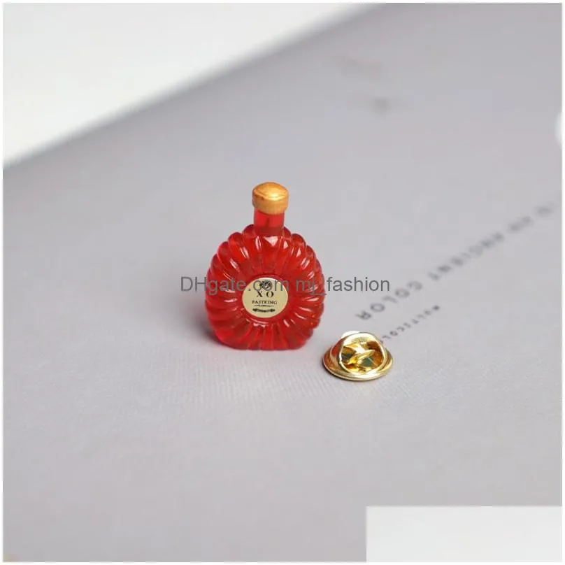 miniature imitation bottled shape brooches 30pcs/set cute cartoon wine drink bottle pins creative resin badge clothing bag accessories