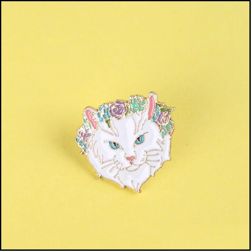 metal enamel brooch pins fashion white garland cat cartoon cute animal badge trendy lapel backpack brooches jewelry accessories gift 1490