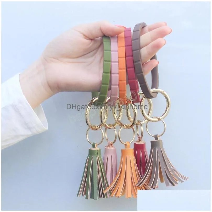 silicone keychain bangle tassel bracelets keyring party o shaped wristlet bracelet circle charm key ring holder wristbands chain jewelry outdoor for