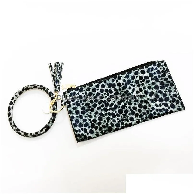 women girls leopard pu leather bracelet key ring bangle keyring ring circle keychain wristlet keyrings jewelry with wallet purse