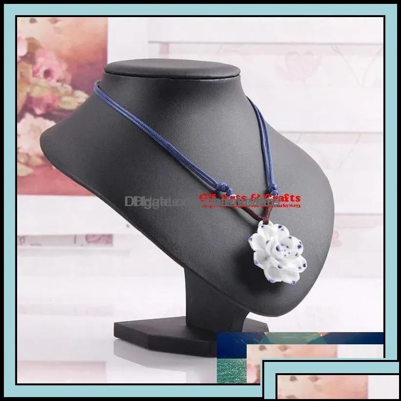 Mannequin Black Pu Leather Neck Shelf Models Necklace Pendant Holder Bust Jewelry Display Stand Show Storage Drop Deliver Chainworldzl