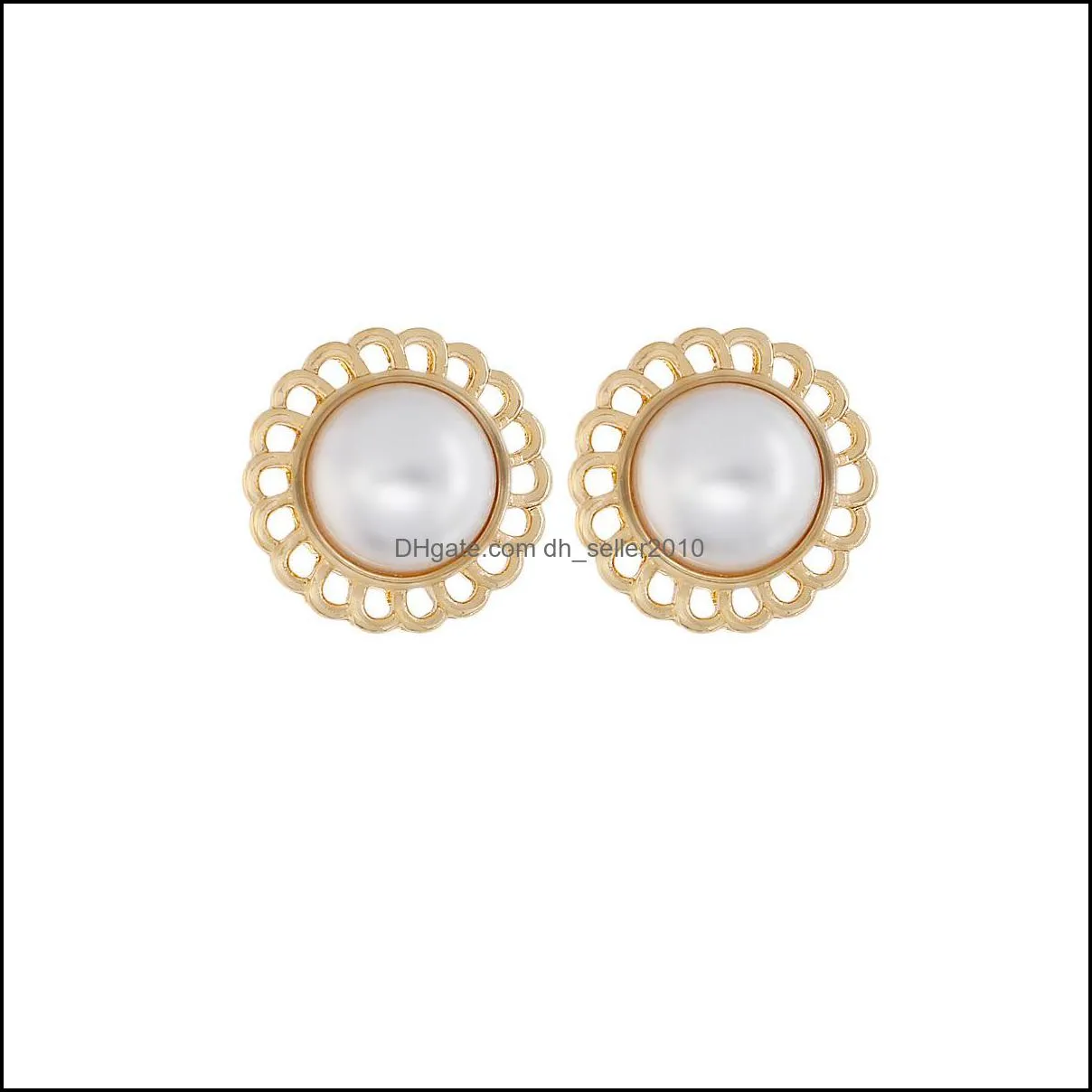 Korean Design Elegant Simulated Pearl Big Round Ear Cuff on Earrings Non Pierced Baroque Pearl Ear Clips for Women Jewelry Wholesale 187