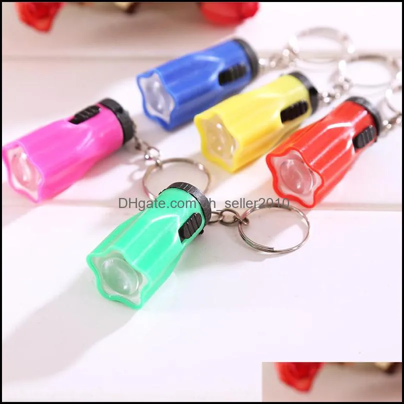 Flower Shape Portable Cute Bright LED Flashlight Key Chain Mini KeyChain Torch Flashlights Plum keyRing for Hiking56 Q2