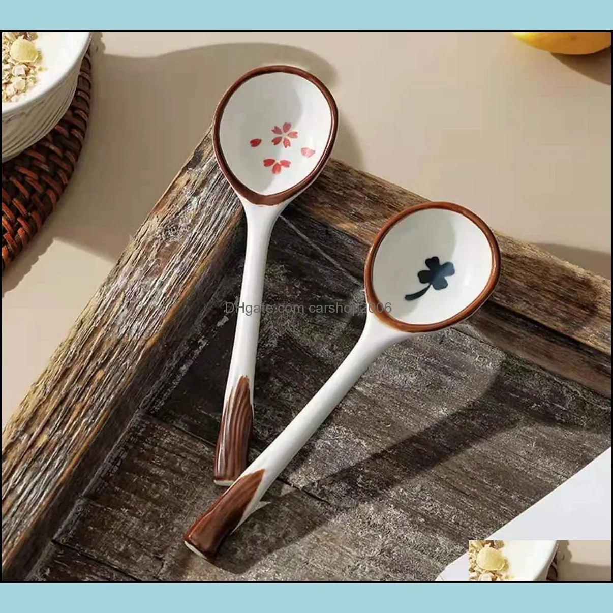 Antique Japanese-style ceramic tableware Japanese style hand-painted underglaze color Spoon Bending medium spoon