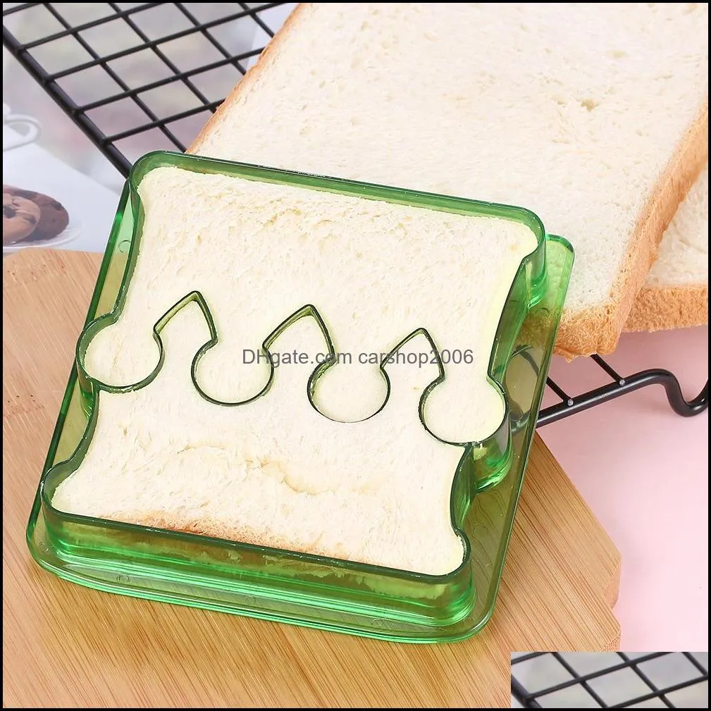 Lunch DIY Sandwiches Cutter Mould Food Cutting Die Bread Biscuits Mold Children Baking Tools