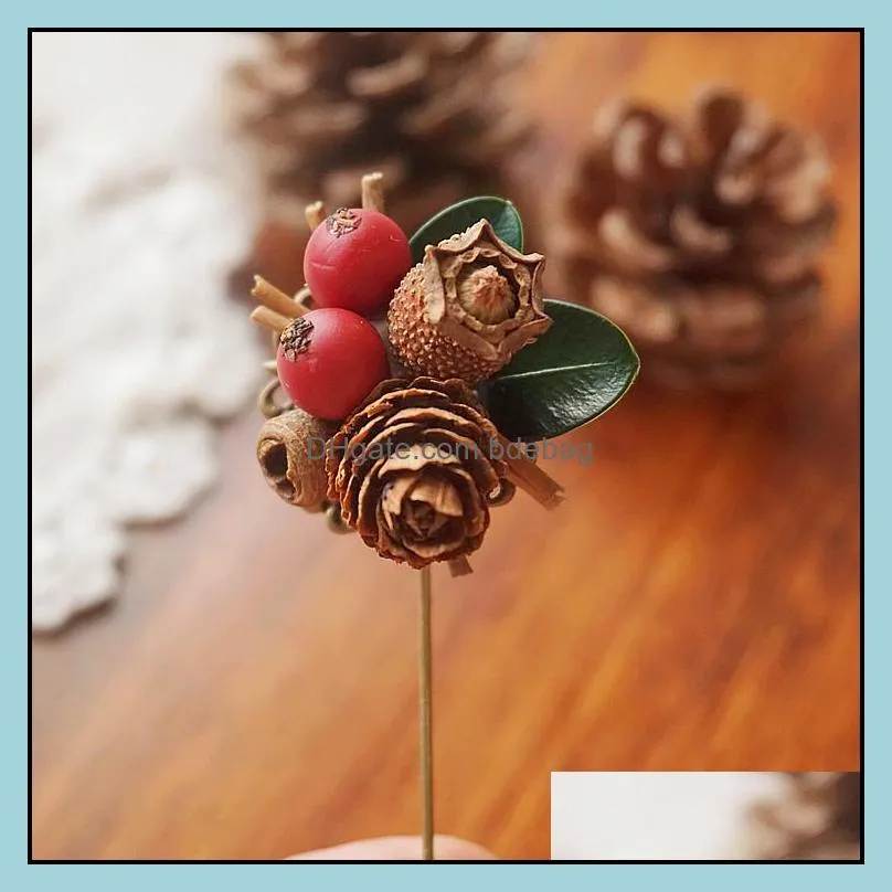 Forest department gift small brooch female pin anti-lighting retro clothes decoration pine cone simulation hairpin