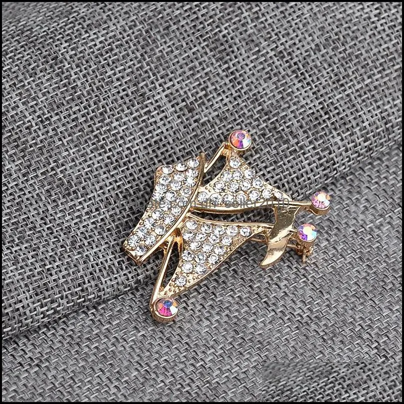 fashion bling crystal brooches crown violin bear cub sailboat turtle animal lapel pins badge backpack shirt collar lady men accessory 320