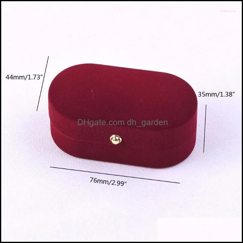 Jewelry Pouches Luxurious Velvet Oval Shape Red Ring Box With Matching Two Piece Packer For Engagement Proposal Display