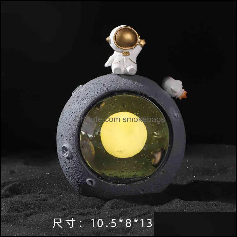 Galaxy astronaut creative home tabletop small lamp living room decoration graduation gift