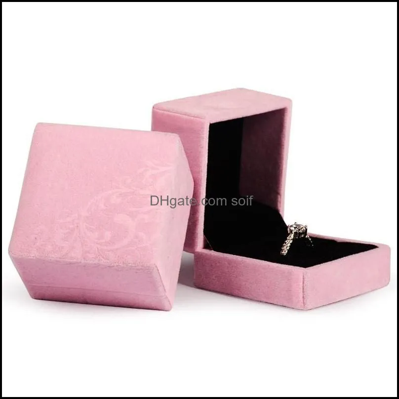 Jewelry Box Square Flip Lids Flocking Flowers Decoration Cloth Case Soft Supportion Container Lovers Rings Married Portable 1 85cy C2