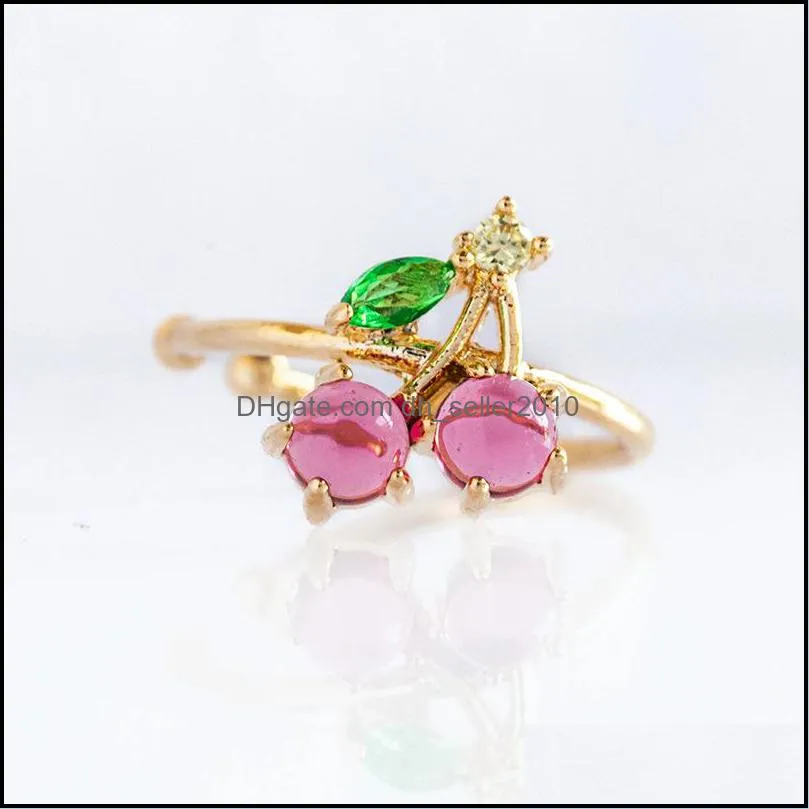 Summer Cute Exquisite Korean Fashion Earrings Jewelry Ladies Girls Women`s 18k Gold Plated Crystal Peach Fruits Charm Ear Cuffs 791 Z2