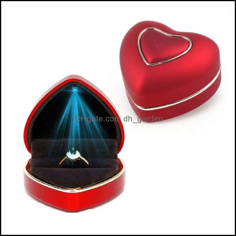 jewelry pouches bags 652f heartshaped led light wedding ring box engagement rings necklace case brit22