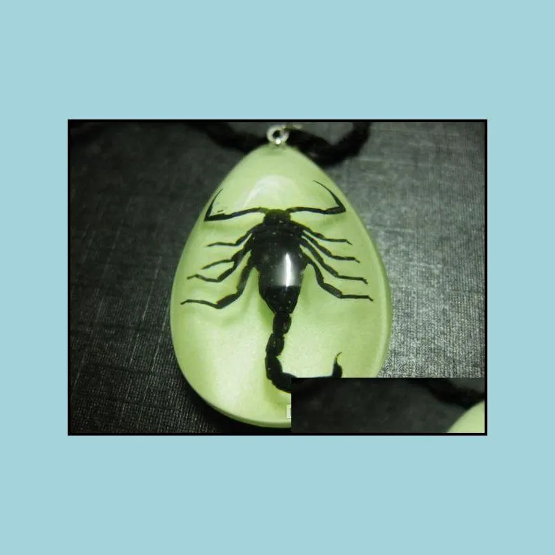  shipping yqtdmy 12 pcs insect fashion scorpion pendant hot style luminous small adorn article