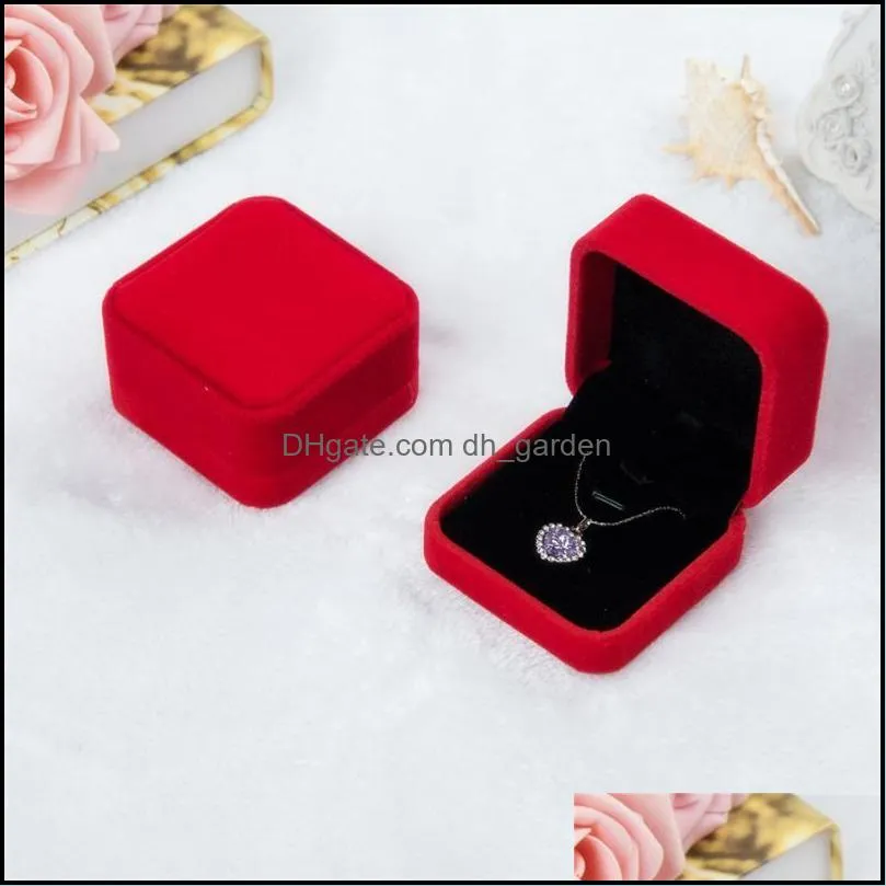 Jewelry Pouches Bags Velvet Pendant Necklace Box Classic Gift Boxes For Wedding Christmas Thanksgiving Birthday Displays Showcase