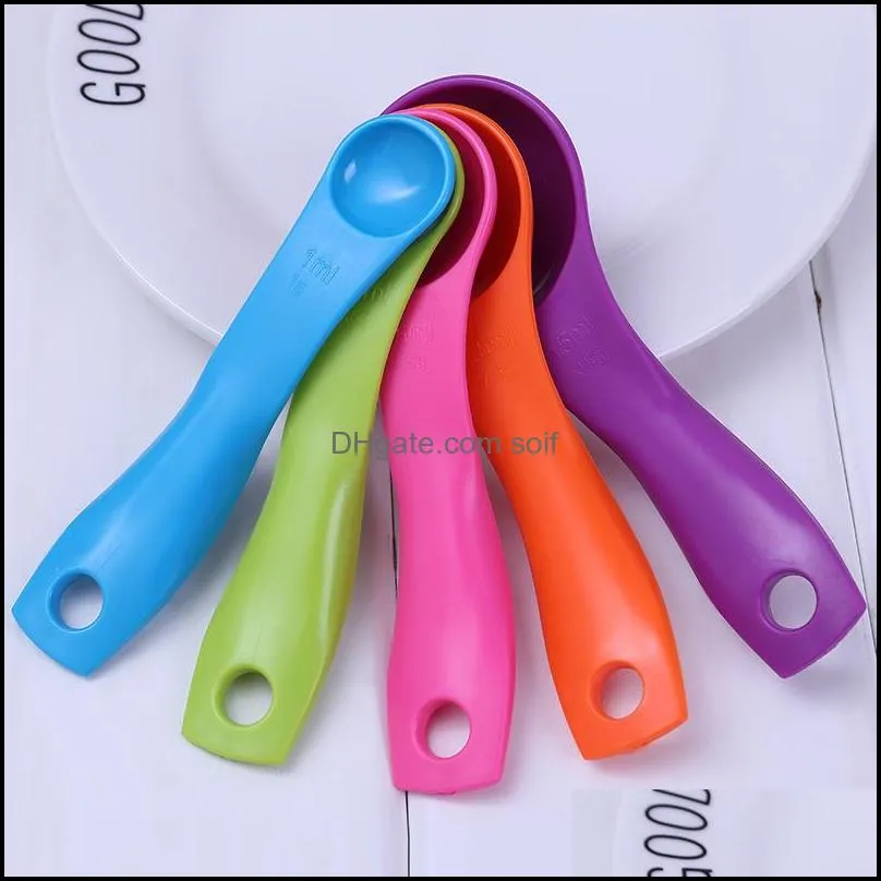 5piece set multicolour plastic measuring spoon suit with double scale baking scoop tools combination convenient storage 0 95xa e2