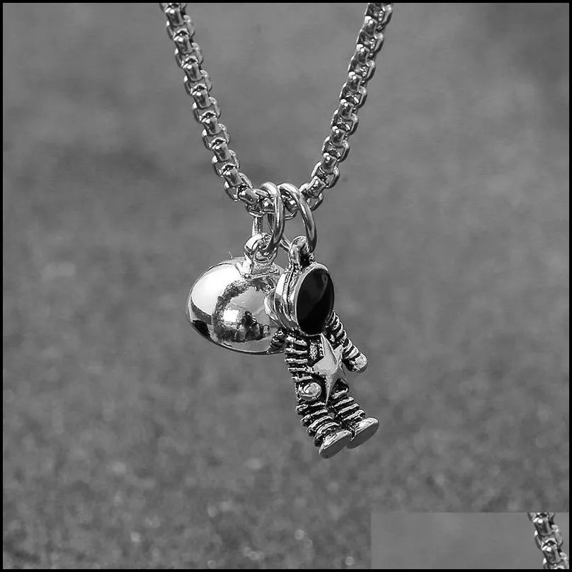 cute astronauts magnet attraction pendant couple necklace friendship jewelry creative cool chain necklaces for women men gift