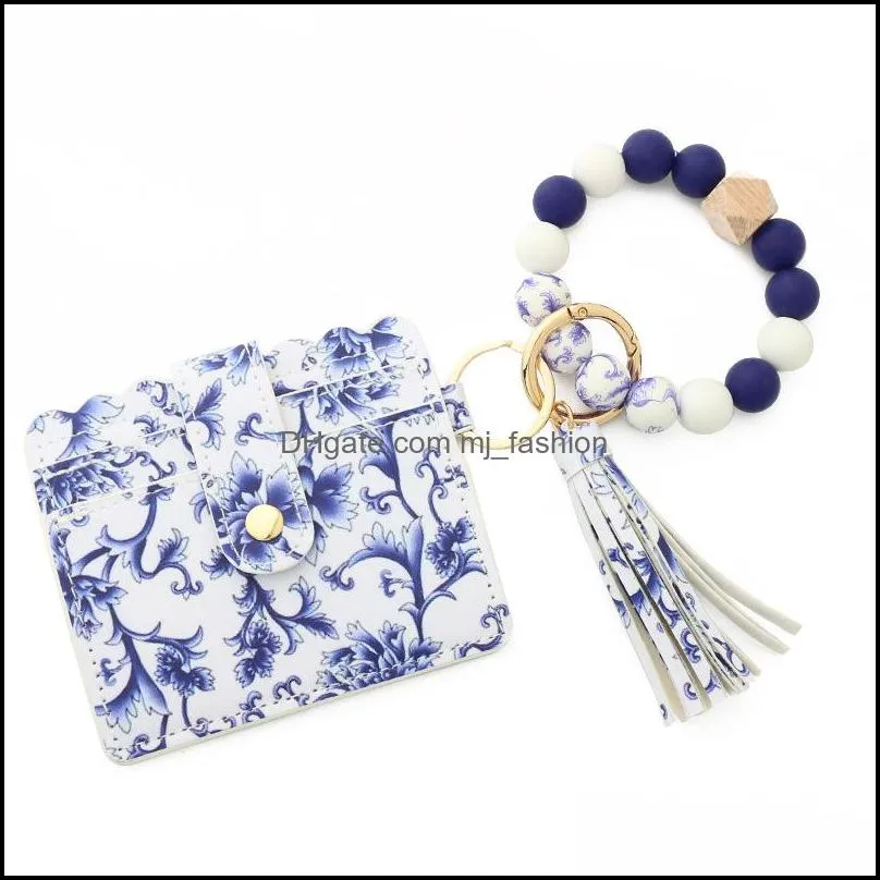 Silicone Bead Bracelet Card Case Wooden Bead Wrist Keychain Pendant Anti-lost Tassel Bracelet Keyring for Women Girls Fashion