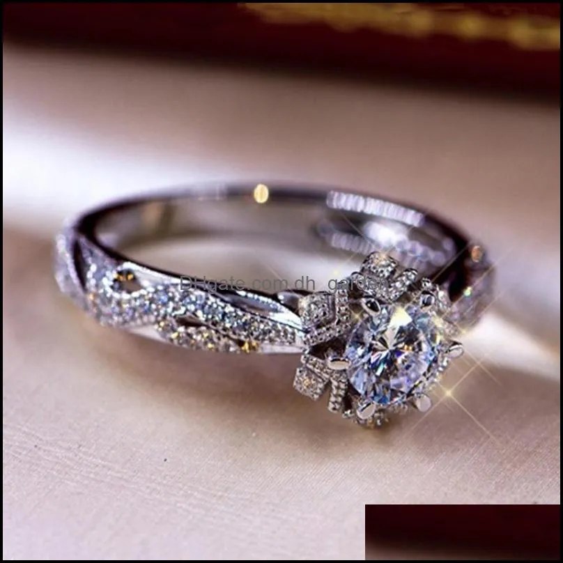 Wedding Rings Selling Elegant Zircon Romantic Style Alloy Diamond Flower Exquisite Women`s Engagement GiftWedding Brit22