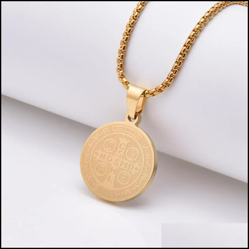 Luxury Designer Jewelry Necklace Stainless Steel Pendant Diamonds Gold Round Men`s pendants necklaces