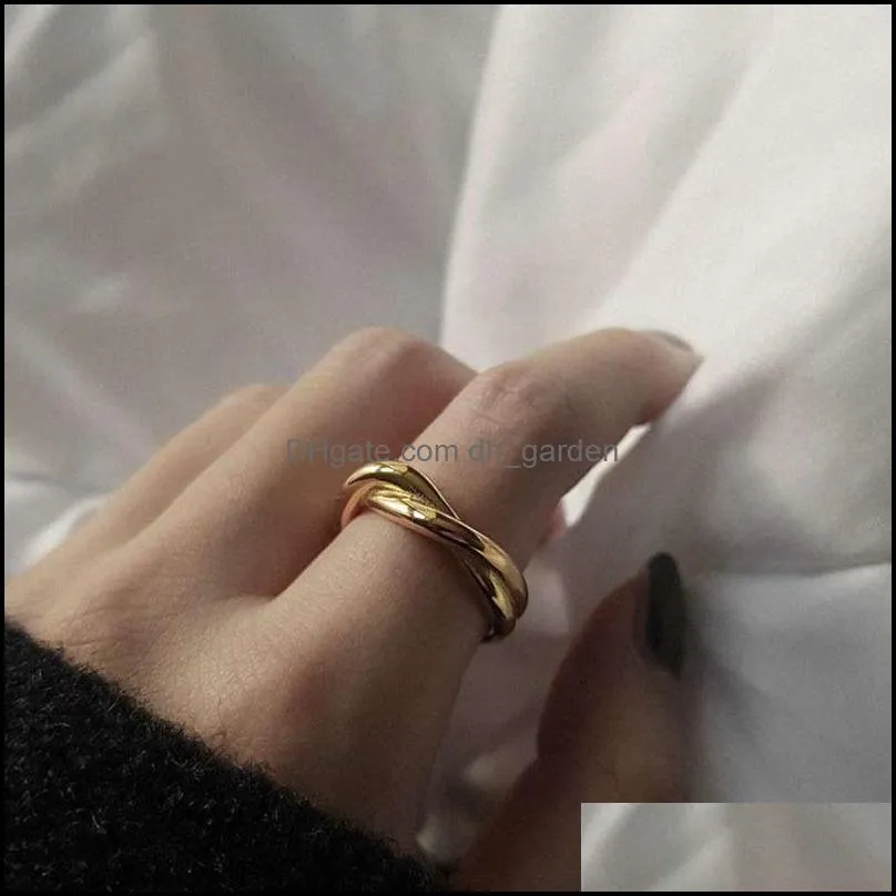 Wedding Rings Fashion Design Irregular Cross Twist For Women Gold Color Titanium Steel Chic Punk Jewelry GiftWedding Brit22