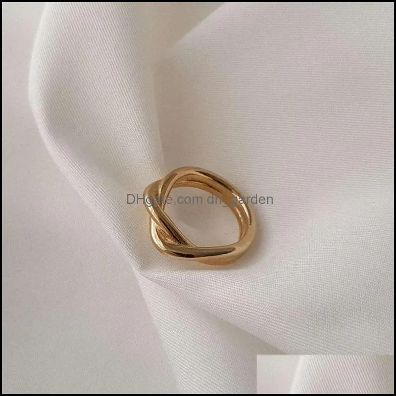 Wedding Rings Fashion Design Irregular Cross Twist For Women Gold Color Titanium Steel Chic Punk Jewelry GiftWedding Brit22