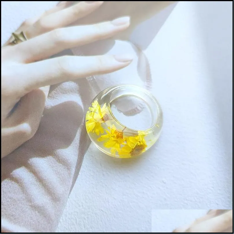 spring summer trendy transparent acrylic dried flowers resin ring for women party daily vacation jewelry gift