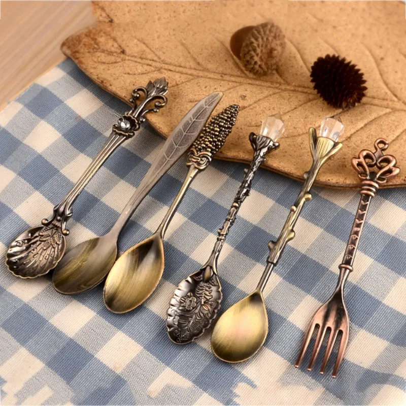 vintage spoons fork mini royal style metal gold carved coffee spoon fruit prikkers dessert fork kitchen tool teaspoon