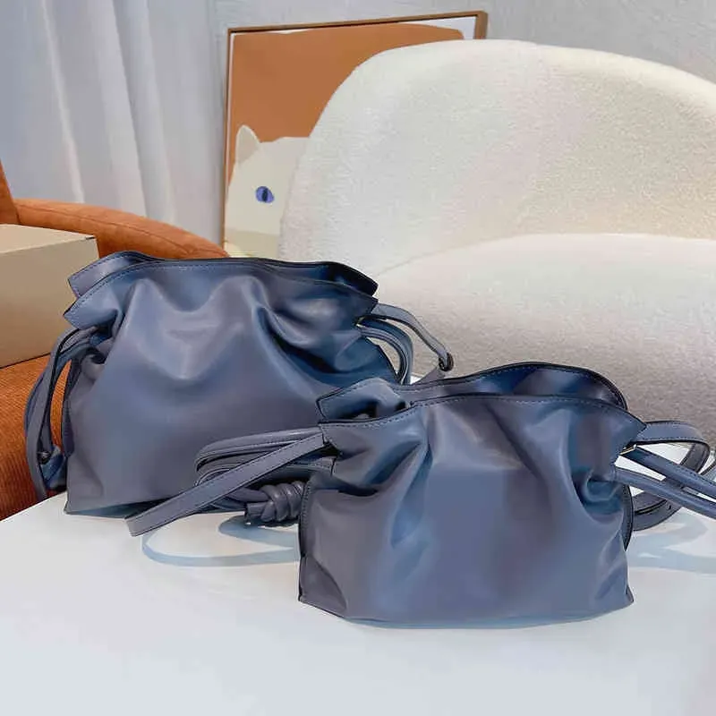 Drawstring Lucky Bag Women Handbag Shoulder Soft Leather Luxury Designer Brand Crossbody Female Cloud Bucket 220323