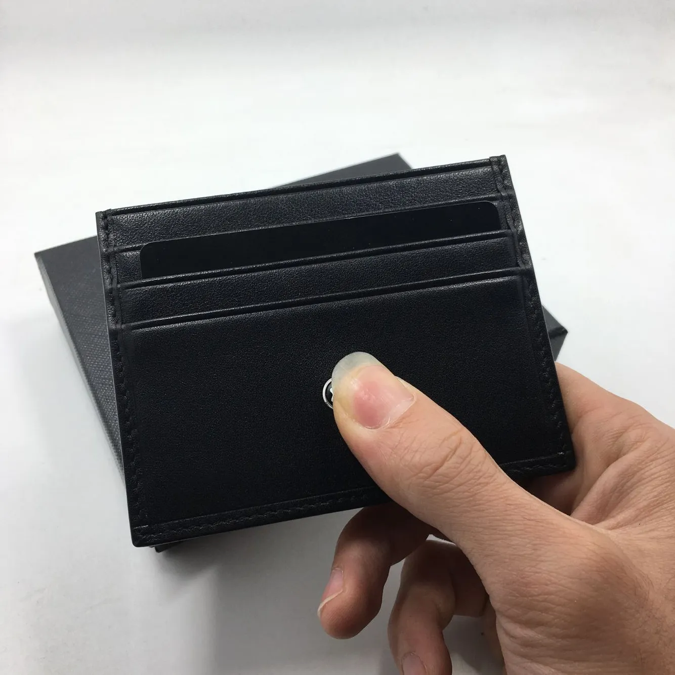 Black Genuine Leather Credit Card Holder Business Men High Quality Slim Bank Card Case 2017 New Arrivals Fashion ID Card Purse Fre3024