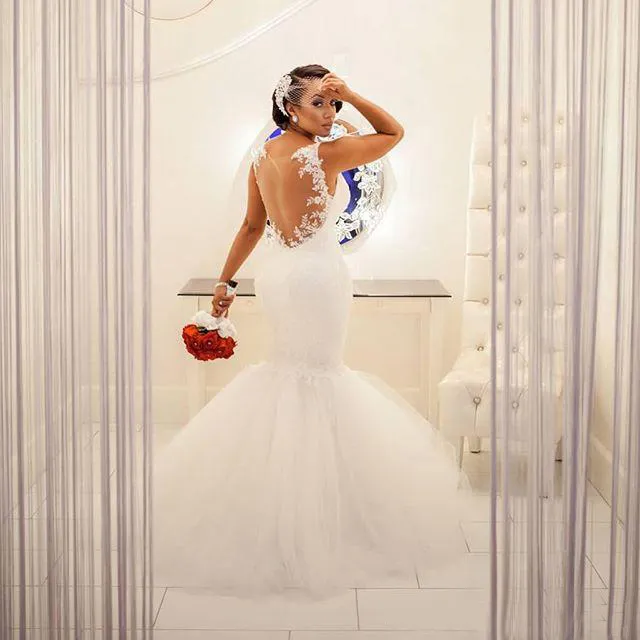 Hot 2016 Full Lace Spaghetti Illusion Back Mermaid Plus Size Wedding Dresses Modest  Tulle Chapel Train Bridal Gowns EN3082