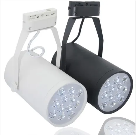 X20 Whlosesale Lighting furniture for clothing store 3-18w high power led track light 110V 220V white for clothing shop light 