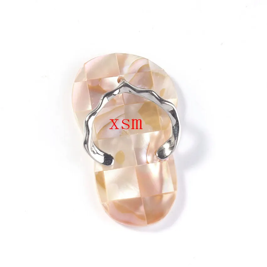 10 stücke Natürliche Neuseeland Abalone Shell Hausschuhe Anhänger Halskette Charme Modeschmuck Für Männer 41x23mm