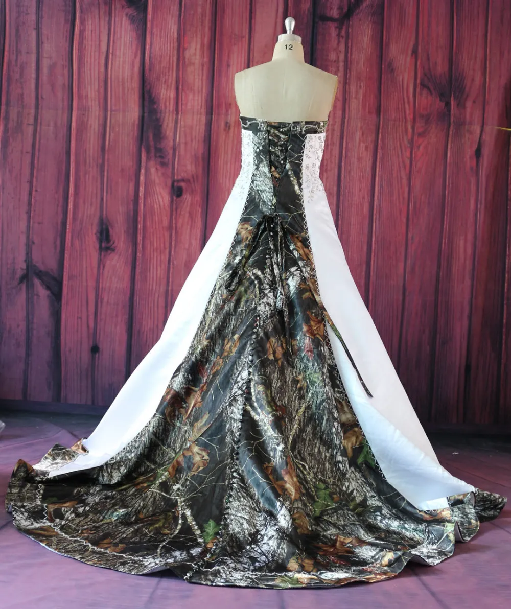 A-Line Sweetheart Crystal Beading Embroidery Button Decor Satin Camo Wedding Dress Bodice Wedding Gown Lace up Vestidos De Novia