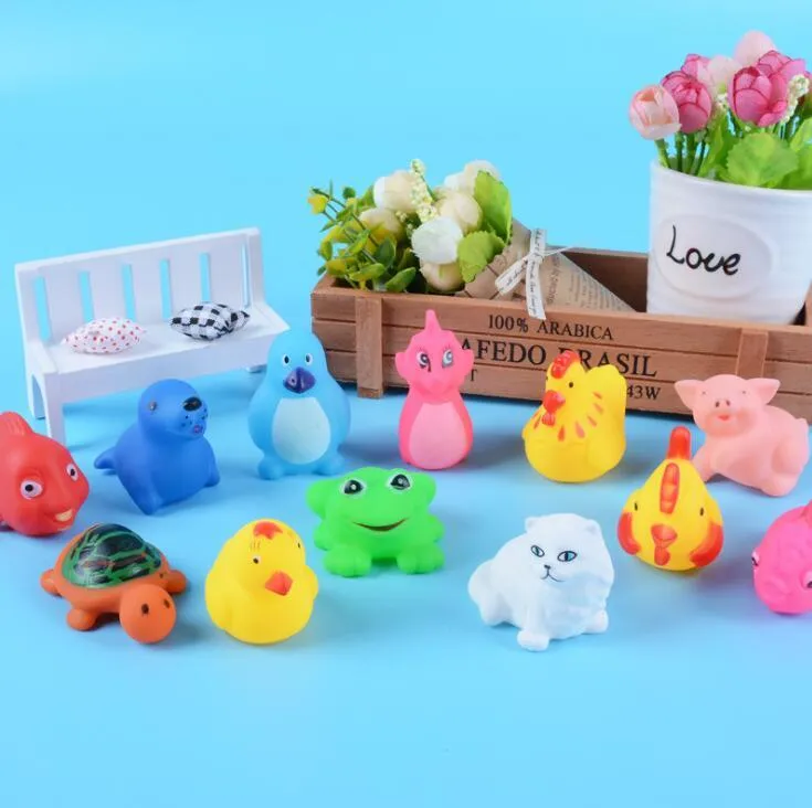 Cute Animals Swimming Water Colorful Soft Rubber Float Squeeze Sound Squeaky Bathing Baby BathToy