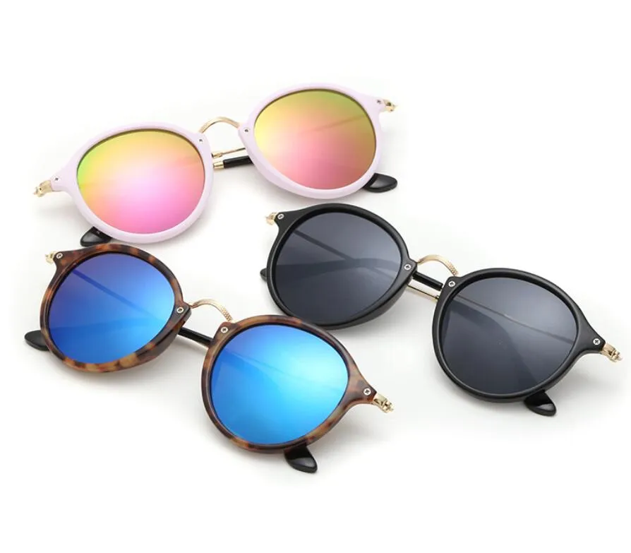 Lunettes de soleil rondes rétro femmes hommes lunettes de soleil de conception classique de haute qualité monture de tortue noire UV400 lunettes avec étui pour femme M170a