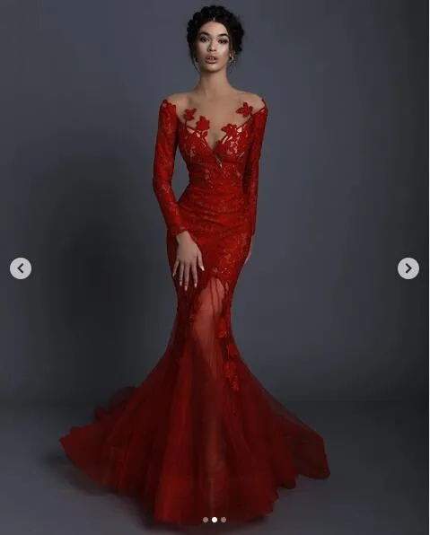 Red Lace Applique Flower Evening Pageant Dresses with Long Sleeve 2020 Sheer O-neck Illusion Back Trumpet Occasion Prom Dress222R