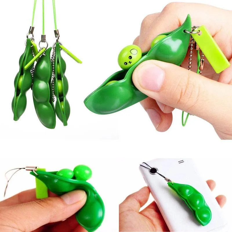 New Creative Extrusion Pea Bean Soybean Edamame Stress Relieve Toy Keychain Cute Fun Key Chain Ring Paty Gift Bag Charms Trinket176z