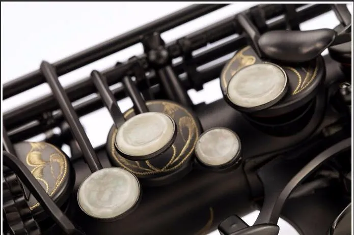 Omärkt svart nickelpläterad altsaxofon Handsnidad mässing Eb Tune Musikinstrument E Flat Sax med fodral och munstyckeshandskar